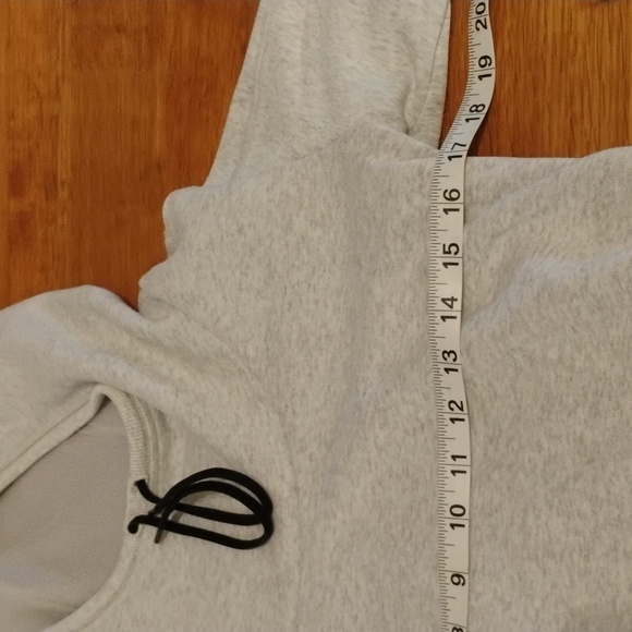 Athleta Size Medium Hooded Sweatshirt Dress.. Supercute For Spring! - Picture 8 of 15
